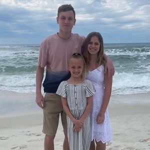 Meet your Posher, Jenny